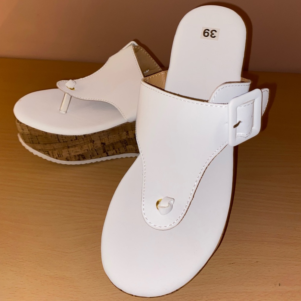 Woman Flip flops platforms sandals